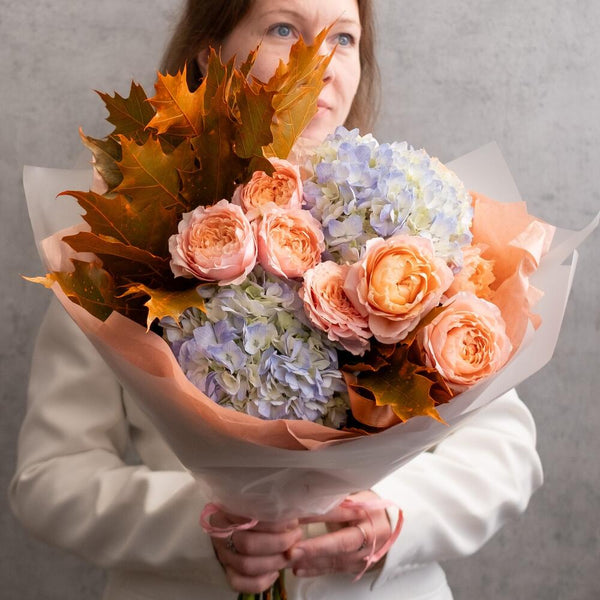 Farmecul Florilor de Toamnă - O Poveste Colorată