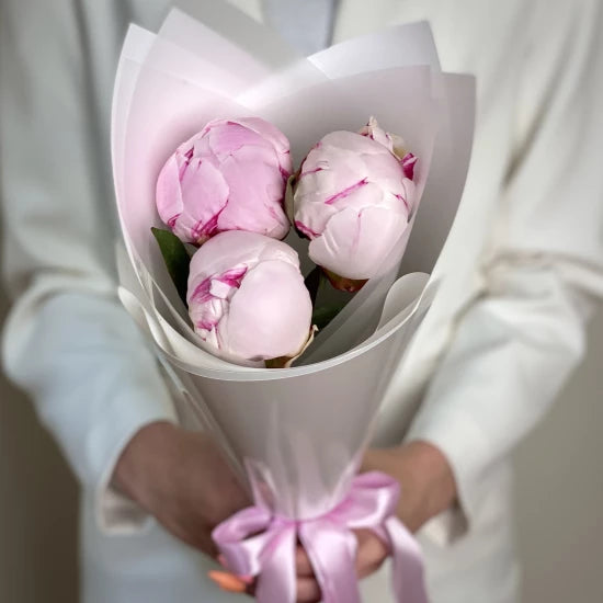 Buchet din 3 Bujori Roz