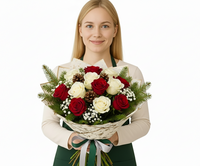 Buchet de Crăciun cu Trandafiri